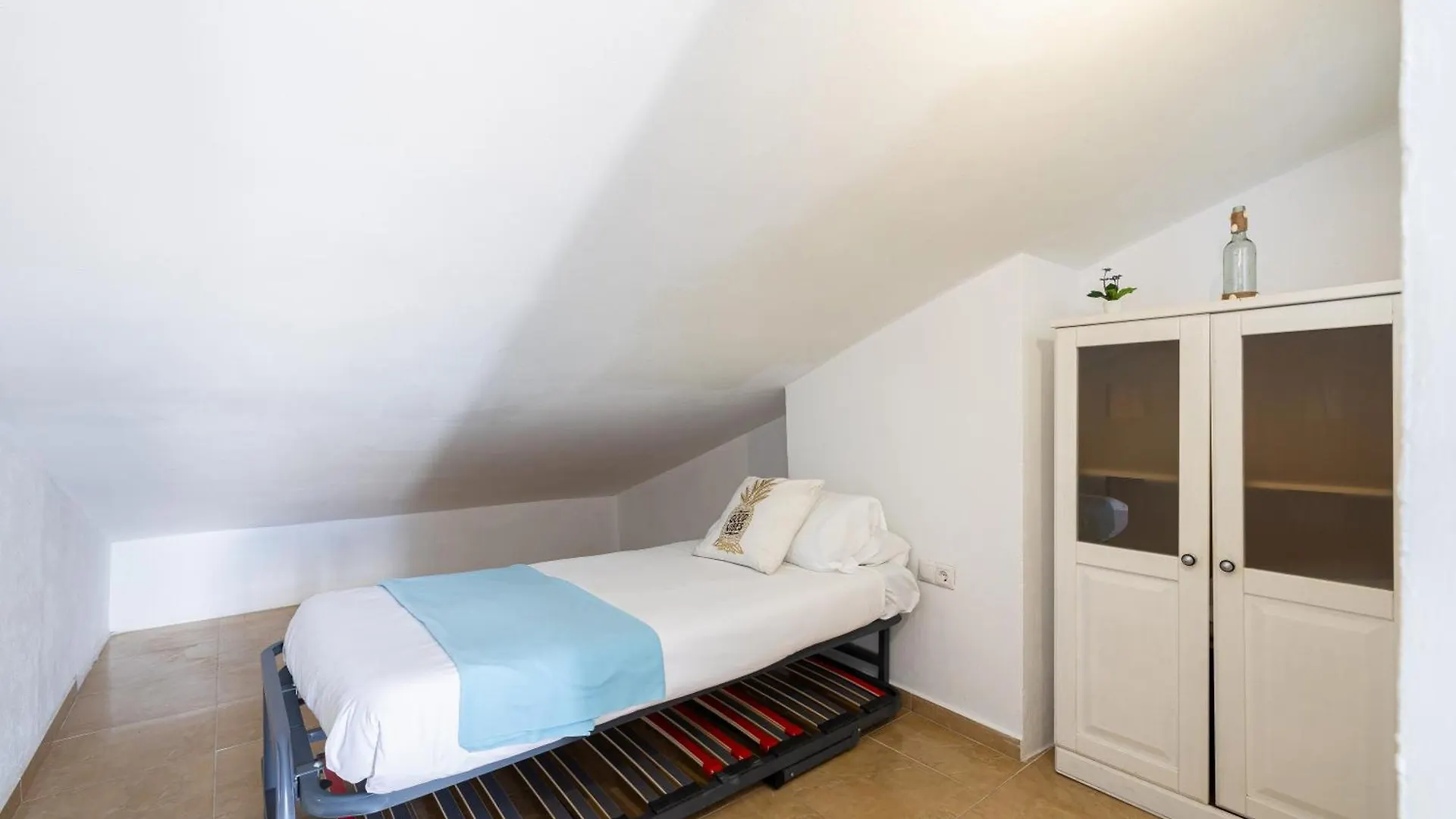 马拉加H2M Duplex Sancti Espiritu Sunny Terrace公寓